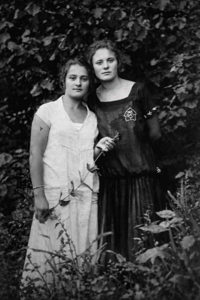 1.1.174 Мария Ампорт